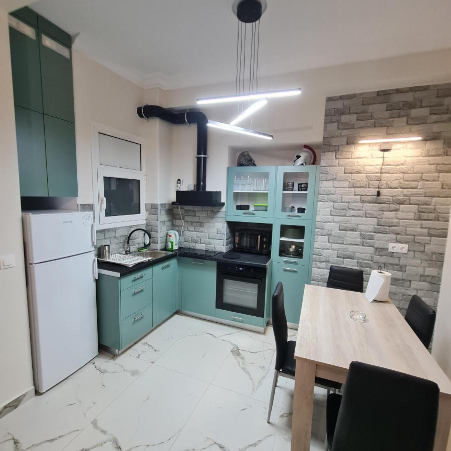 Full Apartment Near Kato Patissia Athene Buitenkant foto
